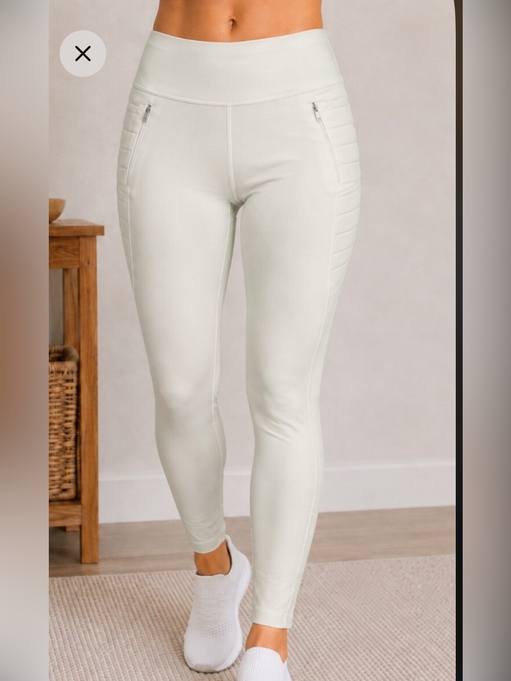 NWT Spyder Active Womens Cream  High Rise Tech Fleece Leggings. Sz M. SP6035